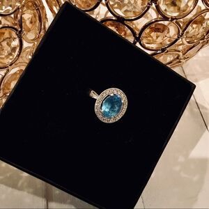 14K GOLD DIAMONDS AND BLUE TOPAZ STONE SIZE 6